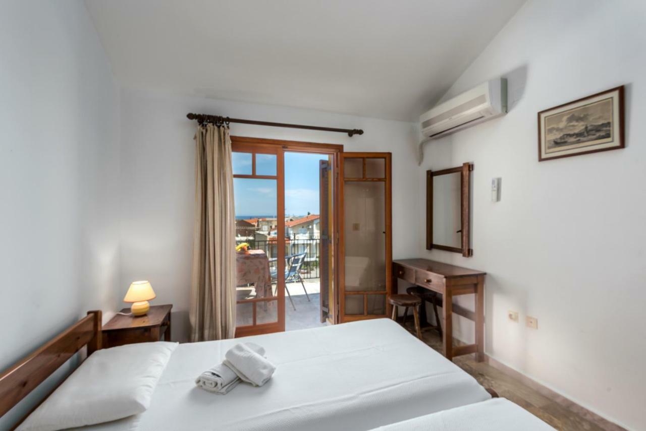 Areti Apartments Poros  Exterior foto
